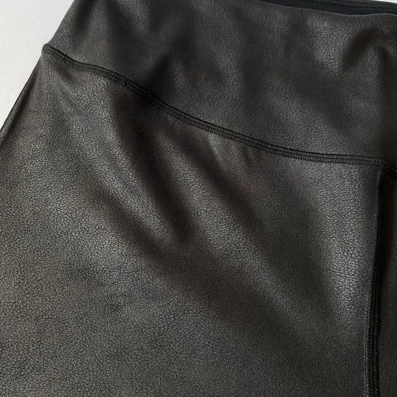 Bare Necessities Leggings Womens XXL Black Faux Leather High Waist NWOT - Picture 7 of 14